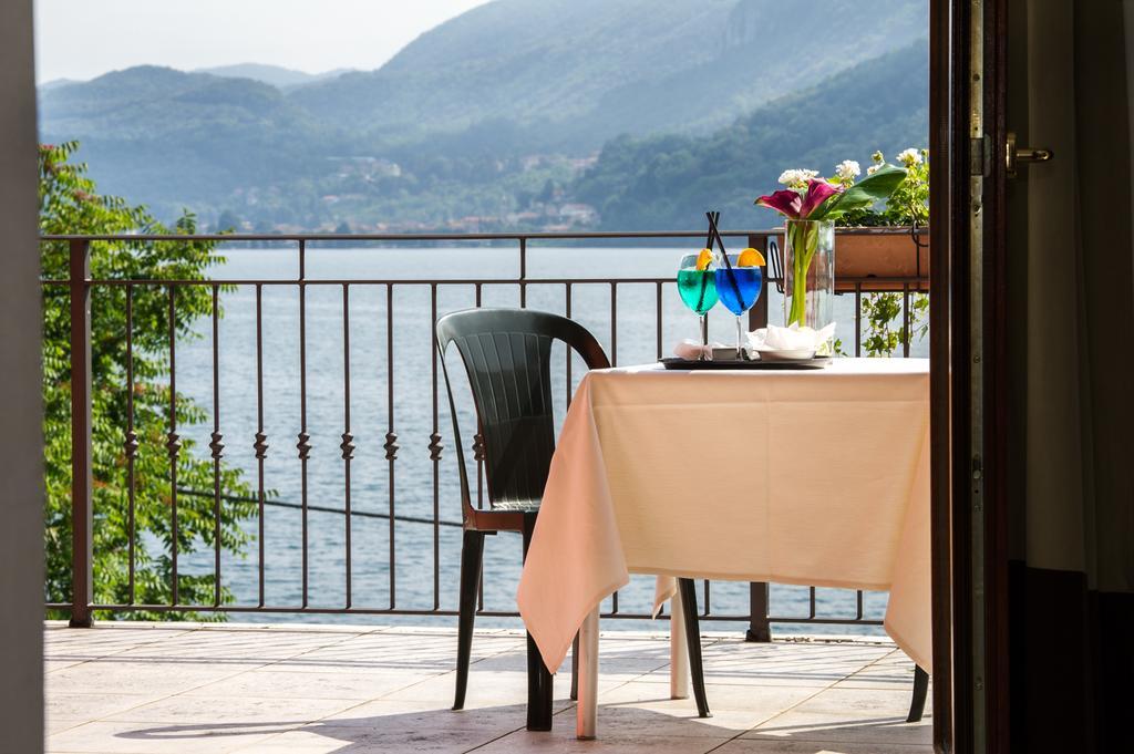 Hotel & Residence La Sibilla Cusiana เปตเตนาสโก ภายนอก รูปภาพ