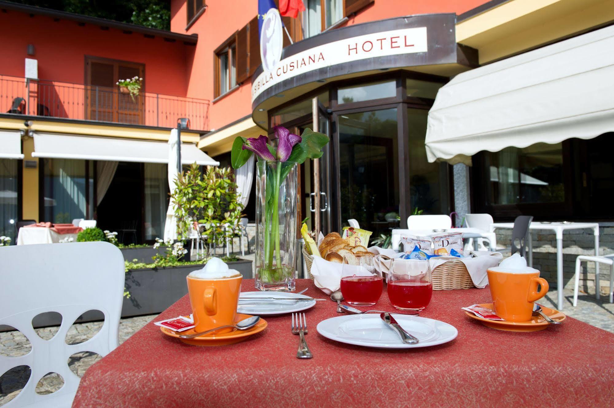 Hotel & Residence La Sibilla Cusiana เปตเตนาสโก ภายนอก รูปภาพ